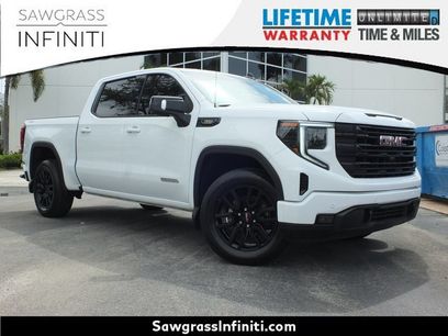 Used 2025 GMC Sierra 1500 Elevation w/ Preferred Package