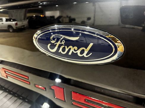 Used 2019 Ford F150 Lariat w/ Equipment Group 502A Luxury image 37
