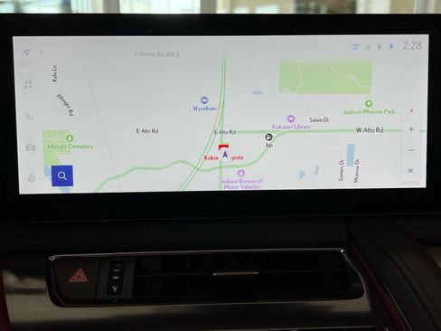 Used 2024 Lexus LC 500 Convertible image 26