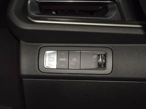 New 2026 Chevrolet Traverse LT w/ Driver Confidence Package FWD image 33