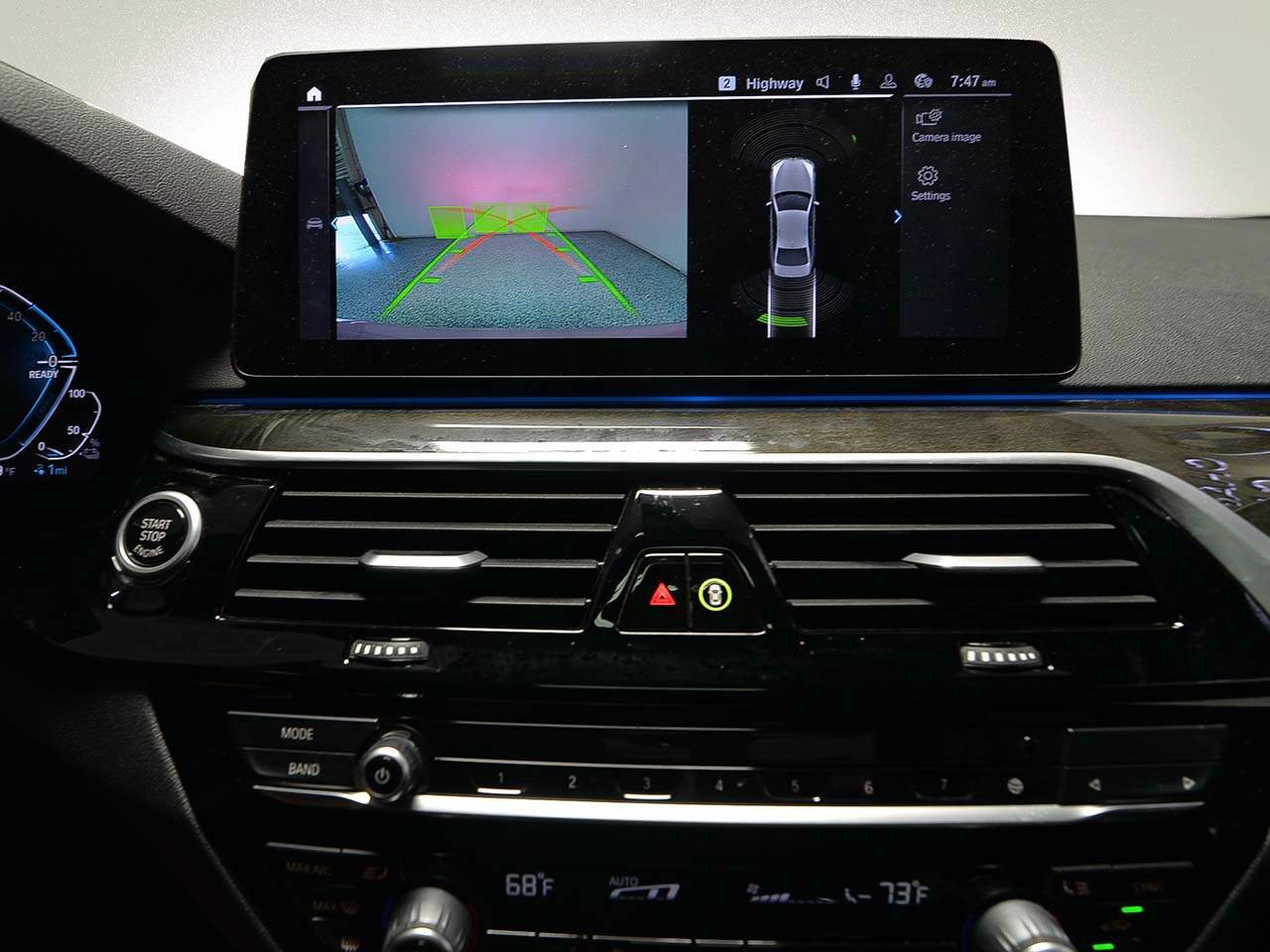 Used 2023 BMW 530e w/ M Sport Package RWD image 16
