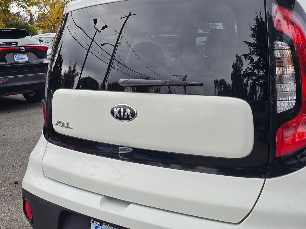 Used 2019 Kia Soul FWD image 14