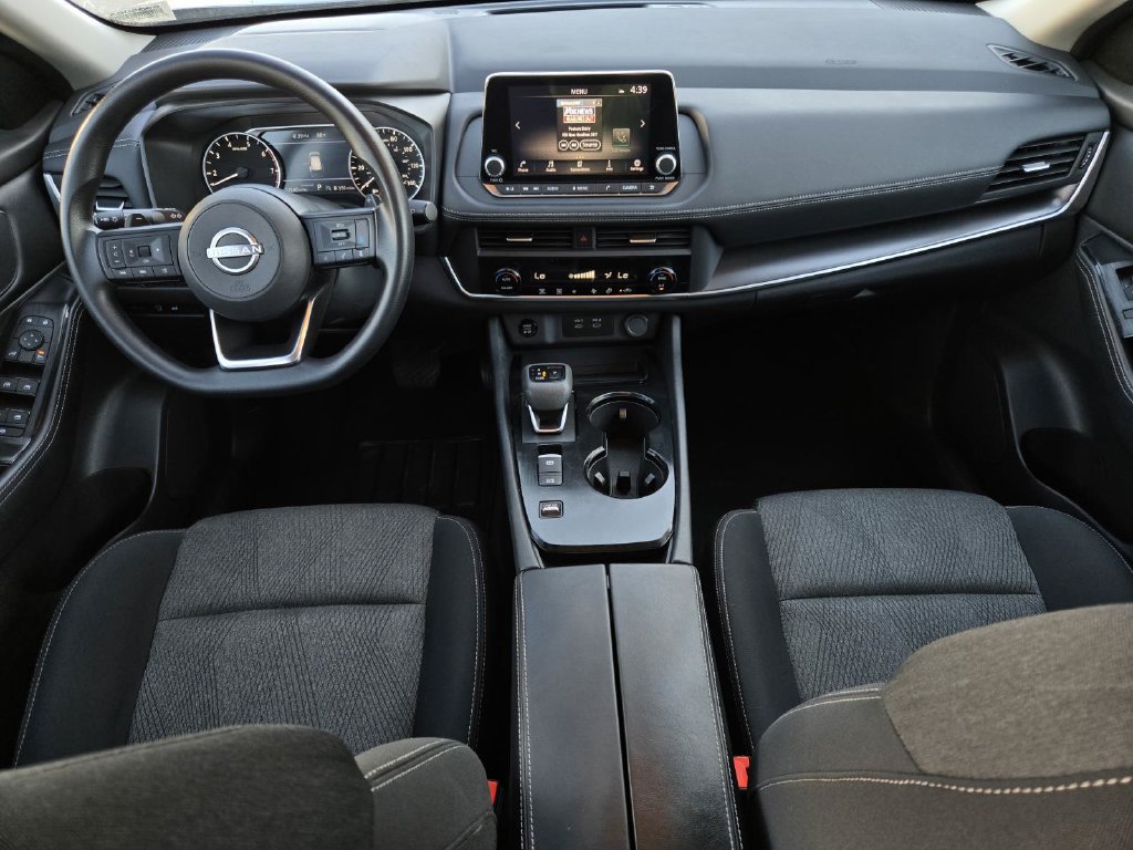 Certified 2024 Nissan Rogue SV FWD image 15
