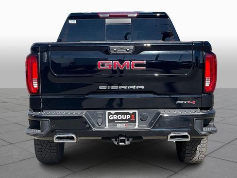 Used 2024 GMC Sierra 1500 AT4 w/ AT4 Premium Package image 4