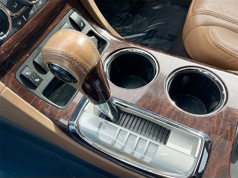 Used 2014 Buick Enclave Leather image 17