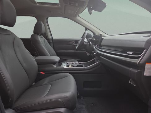 New 2026 Kia Carnival SX FWD image 19