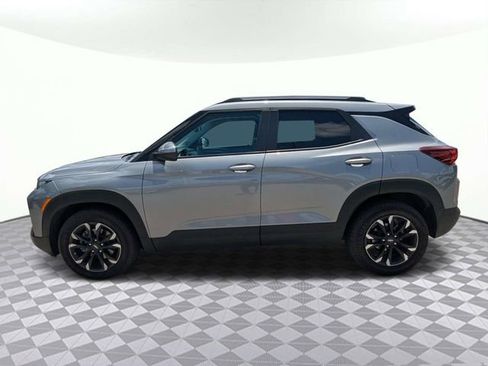 Used 2023 Chevrolet TrailBlazer LT FWD image 5