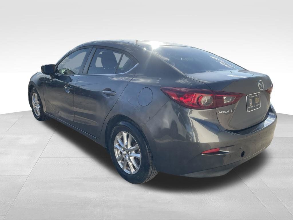 Used 2017 MAZDA MAZDA3 Sport w/ Preferred Equipment Package FWD image 7