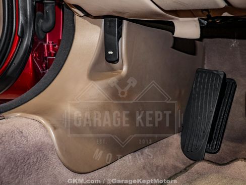 Used 2000 Jaguar XK8 Convertible RWD image 87