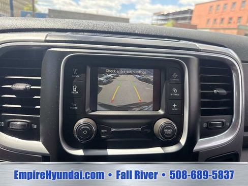Used 2024 RAM 1500 Classic SLT AWD/4WD image 22