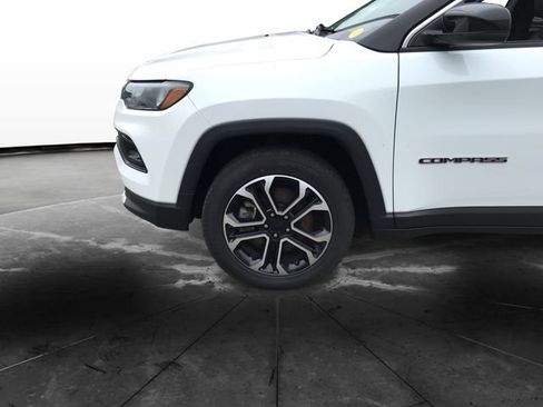 Used 2024 Jeep Compass Limited AWD/4WD image 16