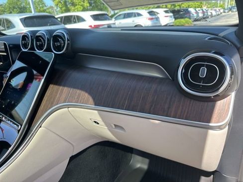 New 2026 Mercedes-Benz GLC 300 image 35