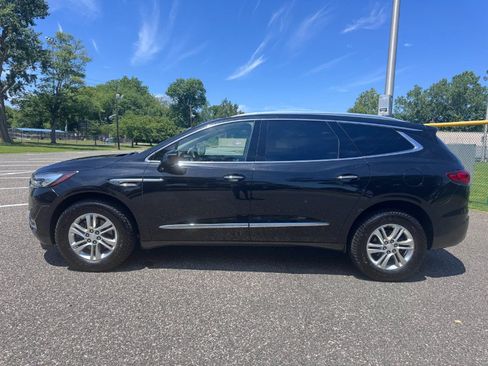 Used 2019 Buick Enclave Essence AWD/4WD image 4