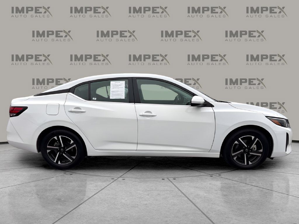 Used 2025 Nissan Sentra SV FWD image 6