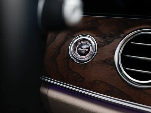 Used 2023 Mercedes-Benz E 450 4MATIC Sedan image 37