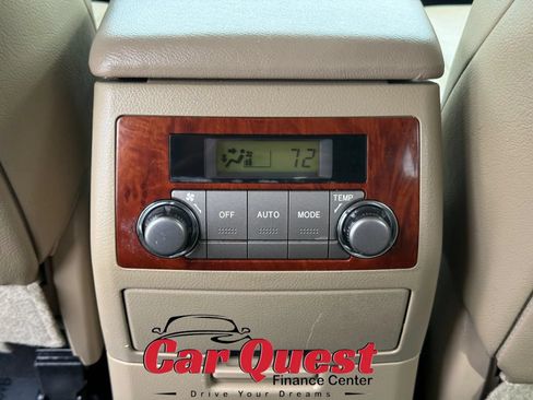 Used 2013 Toyota Highlander Limited AWD/4WD image 25