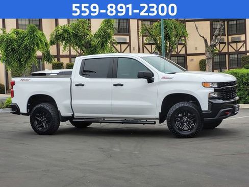 Used 2020 Chevrolet Silverado 1500 Custom Trail Boss w/ Custom Convenience Package AWD/4WD image 4