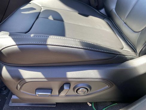 New 2026 Jeep Grand Cherokee Limited image 9