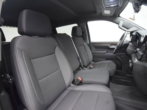 Used 2022 Chevrolet Silverado 1500 LT AWD/4WD image 20