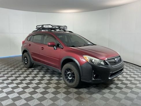 Used 2016 Subaru Crosstrek 2.0i Premium w/ Moonroof Package AWD/4WD image 3