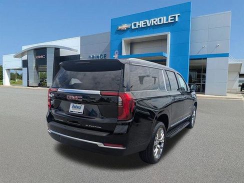 New 2026 GMC Yukon XL Elevation w/ LPO, Floor Liner Package RWD image 4