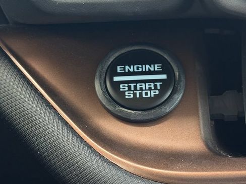 Used 2024 Ford Bronco Sport Outer Banks w/ Tech Package AWD/4WD image 27