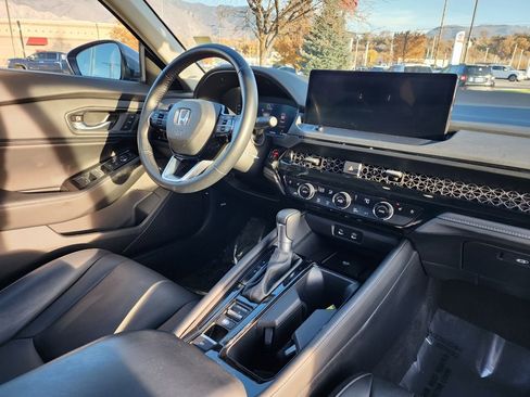 Used 2024 Honda Accord Touring image 19