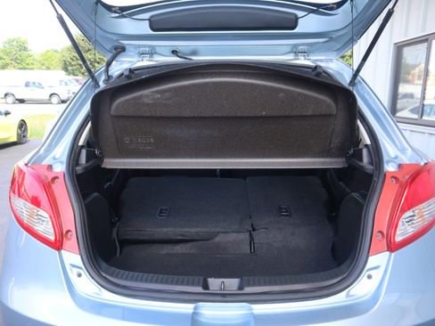 Used 2013 MAZDA MAZDA2 Sport image 42