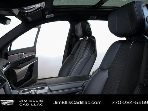 Certified 2026 Cadillac Vistiq Sport w/ LPO, Floor Liner Package image 5