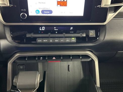Used 2026 Toyota Tundra SR5 AWD/4WD image 15