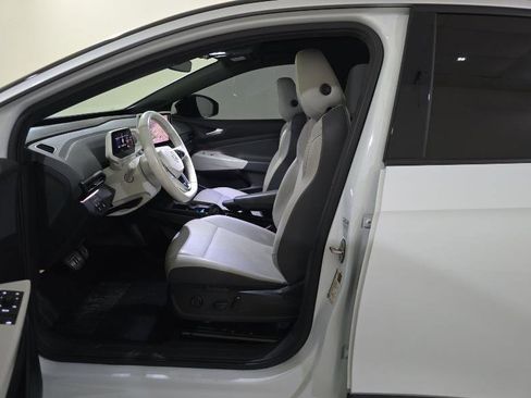 Used 2021 Volkswagen ID.4 1st Edition image 6