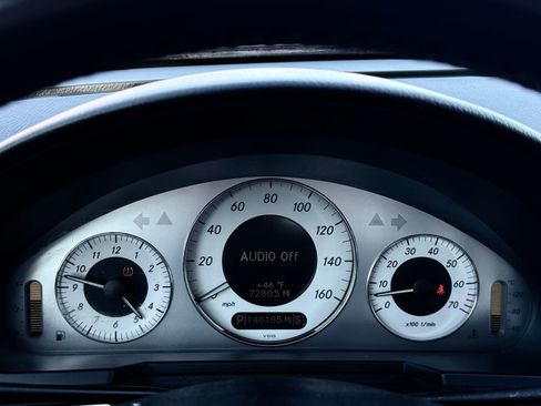 Used 2009 Mercedes-Benz E 350 E 350 image 26