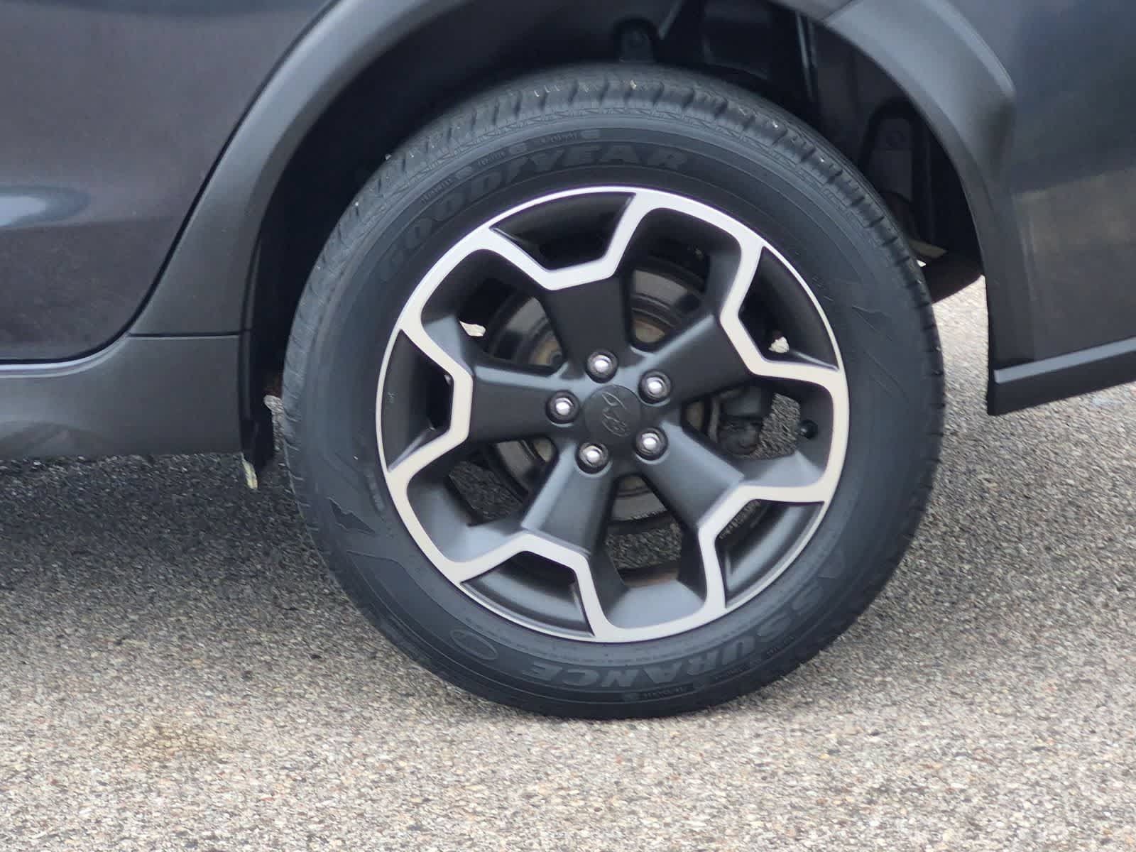 Used 2014 Subaru Crosstrek 2.0i Limited AWD/4WD image 14