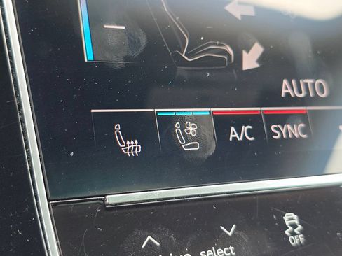 Certified 2023 Audi SQ8 Premium Plus w/ Carbon Optic Package AWD/4WD image 31