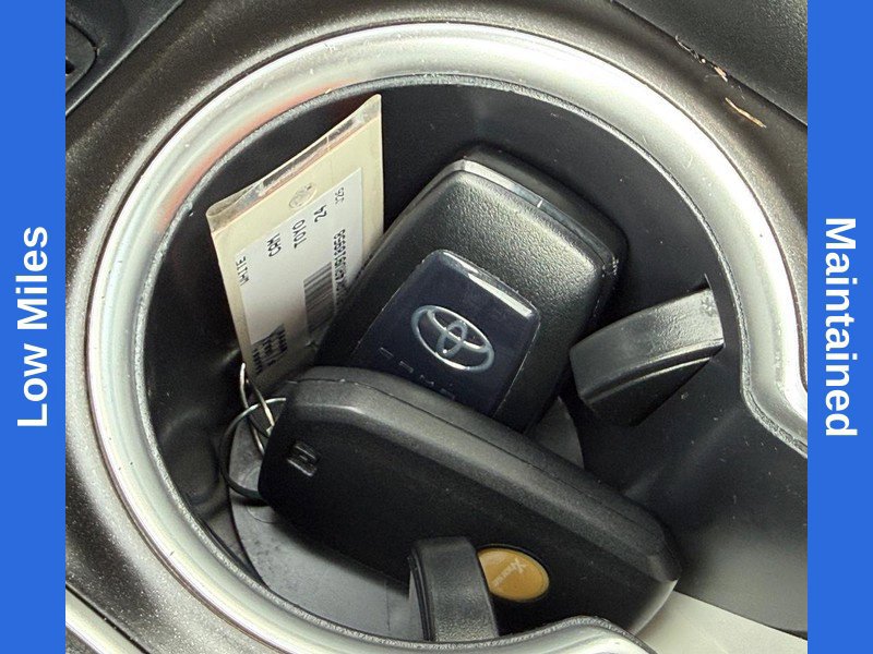 Used 2024 Toyota Camry LE w/ Convenience Package FWD image 30