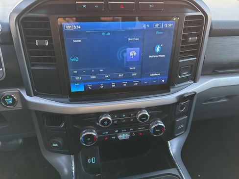 Used 2022 Ford F150 XLT w/ Equipment Group 302A High image 12