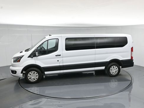 Used 2023 Ford Transit 350 XLT image 44