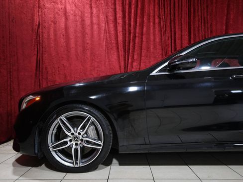 Used 2019 Mercedes-Benz E 300 image 5