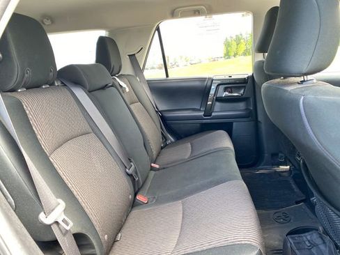 Used 2020 Toyota 4Runner TRD Off-Road AWD/4WD image 12