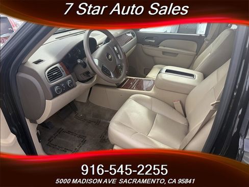 Used 2014 Chevrolet Tahoe LTZ image 9