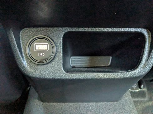 Certified 2023 Kia Seltos EX AWD/4WD image 17