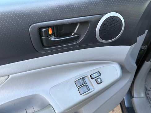 Used 2010 Toyota Tacoma 4x4 Access Cab V6 image 40