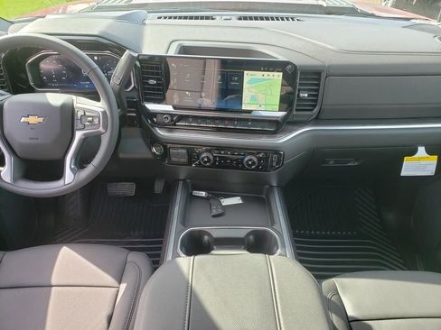 New 2026 Chevrolet Silverado 3500 LTZ w/ LTZ Premium Package image 18