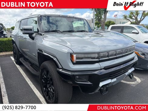 Used 2025 GMC Hummer EV 2X AWD/4WD image 1