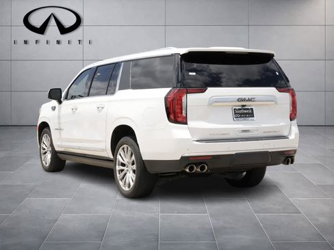 Used 2023 GMC Yukon XL Denali RWD image 5