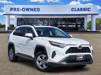 Used 2025 Toyota RAV4 XLE w/ Convenience Package AWD/4WD video 1