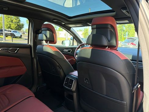 New 2026 Kia Sportage SX AWD/4WD image 14