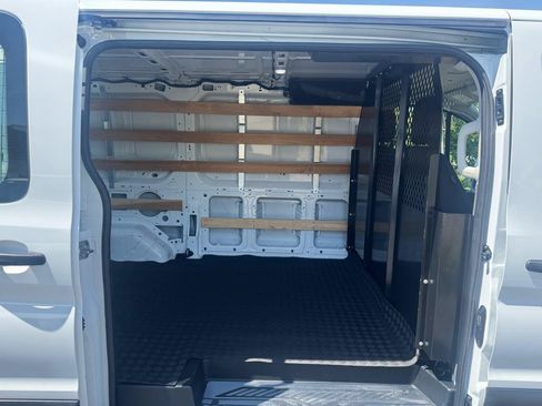 Used 2024 Ford Transit 250 Low Roof w/ Exterior Upgrade Package RWD image 7