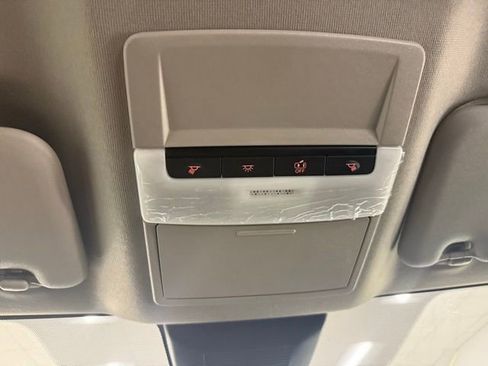 New 2025 Nissan Sentra SR w/ Midnight Edition image 16