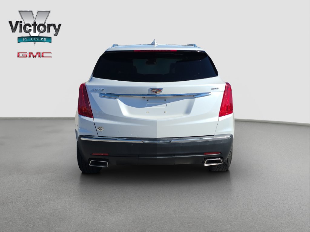 Used 2017 Cadillac XT5 Premium Luxury FWD image 15